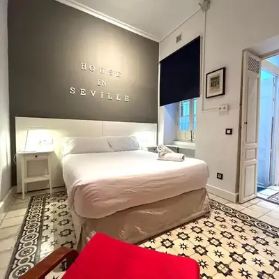 Home in Seville V33-B
