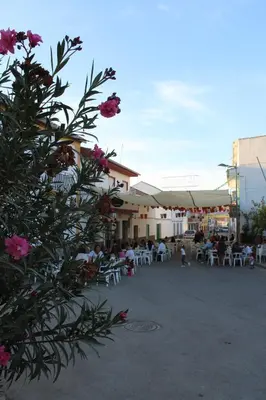 Un restaurante o sitio para comer en La Choza de Trasmulas