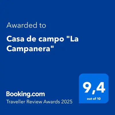 Certificado, premio, señal o documento que está expuesto en Casa de campo 