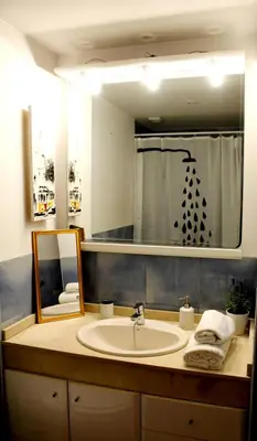 Un baño de Apartamento Con Patio Cerca Mezquita
