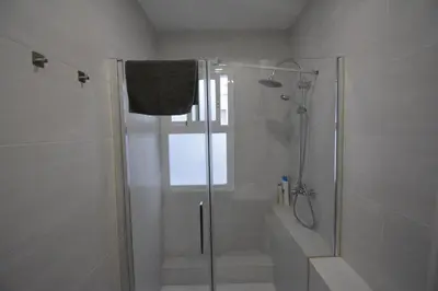 Un baño de Apartamento Calle Concepción Pleno Centro