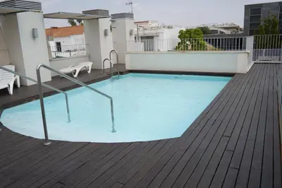 Piscina en o cerca de Rastro Jardines de Murillo, by Homing U