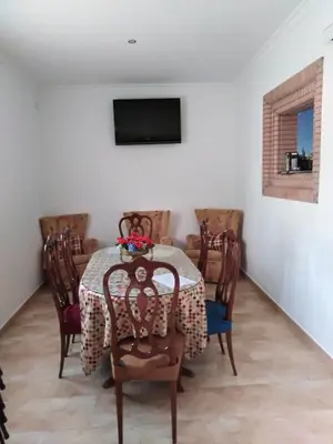 Una televisión o centro de entretenimiento en Casas del Madroño