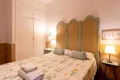 Cama o camas de una habitación en RC Sevilla Centro Histórico CatedralJudería