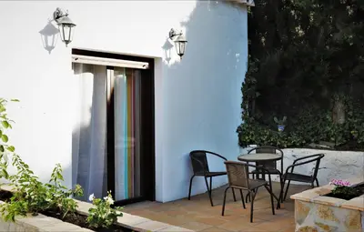 Un patio o zona al aire libre en Finca La Meica Bed&breakfast