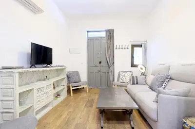 Una televisión o centro de entretenimiento en Casa del Portillo-Centro Histórico