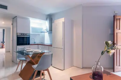 Una cocina o zona de cocina en Aparbel Torneo Isla Mágica