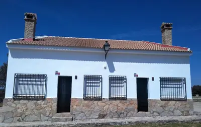 Edificio en el que se encuentra el albergue