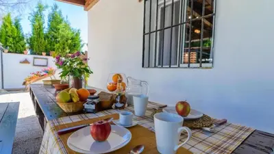 Comida en o cerca de esta villa