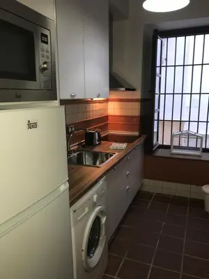 Una cocina o zona de cocina en Apartamento Completo Santa Marina