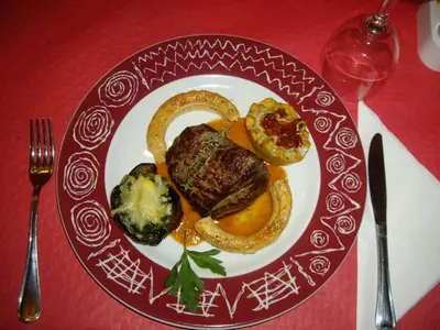 Comida en o cerca de este apartamento