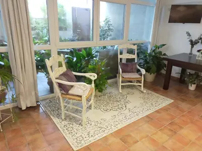 Una televisión o centro de entretenimiento en Casabobastro