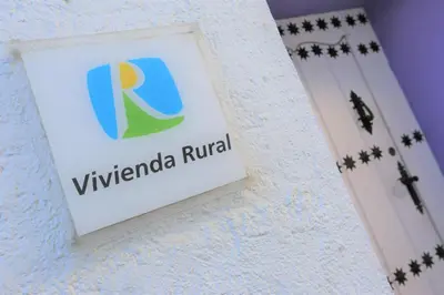 Certificado, premio, señal o documento que está expuesto en El Rincón de San Benito