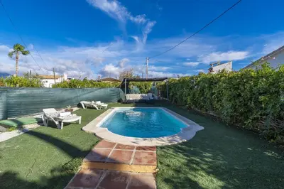 Piscina en o cerca de Cubo's Casa Rural Begoña Alora