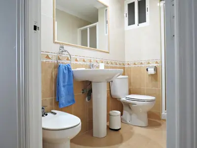 Un baño de La Sastrería del Realejo