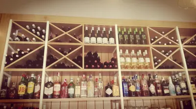 Bebidas en Hotel Abadi