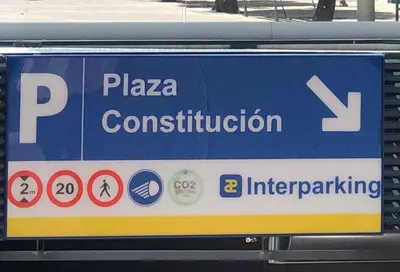Certificado, premio, señal o documento que está expuesto en Peso de la Harina - piso completo