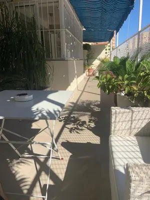 Plano de Apartamento con gran terraza jardín cerca del centro