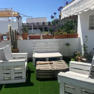 LR2 Private Terrace & Parking Right in the city Center