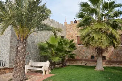 Jardín al aire libre en Hotel Rural Restaurante Los Rosales