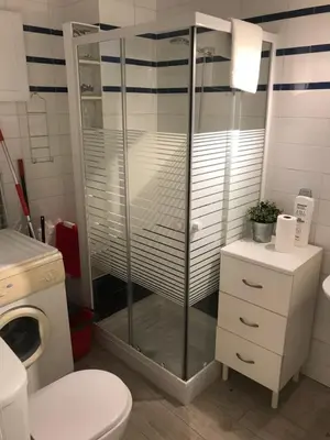 Un baño de Fantastico estudio en centro ciudad - Conde de Ibarra 11/13-