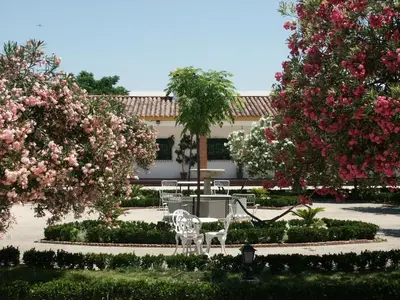 Jardín al aire libre en Cortijo de Frías