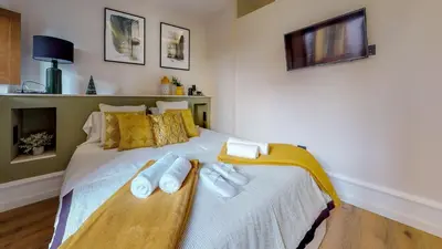 Cama o camas de una habitación en Bright and new- 2Bd 2Bth- Conde de Torrejon