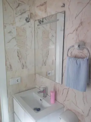 Un baño de APARTAMENTO PUERTA SEVILLA