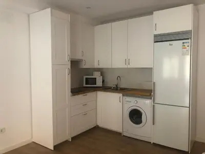 Una cocina o zona de cocina en Estudio a 400 metros Ribera FREE PARKING