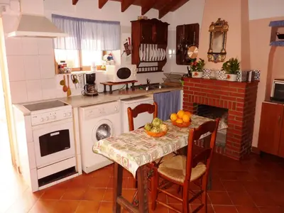 Una cocina o zona de cocina en Cottage in Villanueva near El Torcal