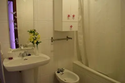 Un baño de Apartamento frente a Palacio de Congresos (Fibes)