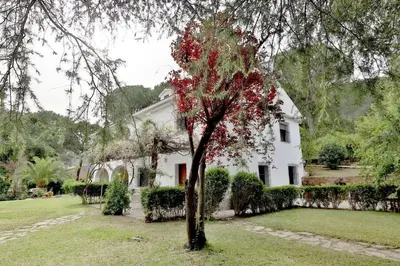 Jardín al aire libre en Modern Villa with Private Pool in Córdoba