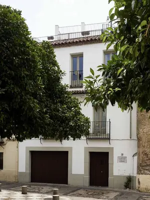 Edificio en el que se encuentra el apartamento