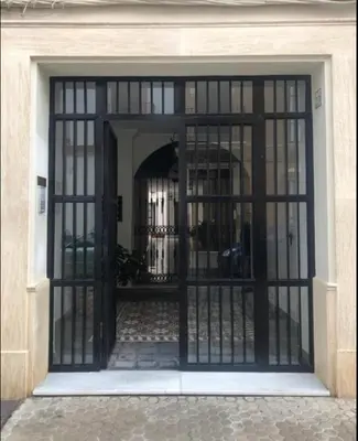 Fachada o entrada de Apartamento en Pleno Centro De Marchena 3 dormitorios 3 baños privados