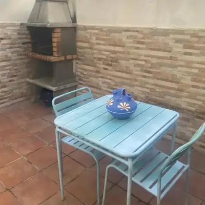Apto con patio y barbacoa BBQ H de la Reina