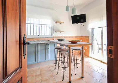 Una cocina o zona de cocina en Paredones Casa Rural Caminito del Rey