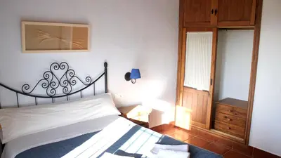 Cama o camas de una habitación en Charming House in Estepa with Mountain View