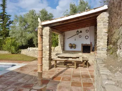 Plano de Cottage with Pool Views