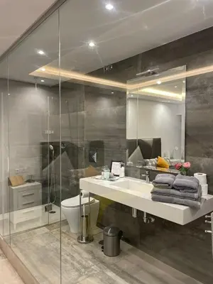 Un baño de Apartamentos Cantarería, Azahar