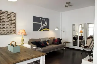 Zona de estar de La Casa de Pepón