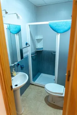 Un baño de Bajo La Higuera FAMORCAS