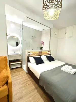 Cama o camas de una habitación en Unique House - Private SPA&Pool -StayInSeville