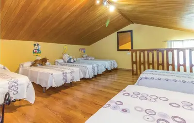 Cama o camas de una habitación en Pet Friendly Home In Periana
