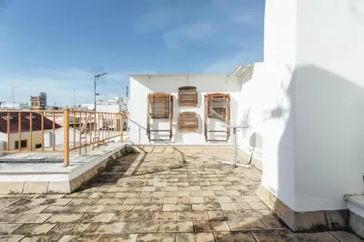 Edificio en el que se encuentra el apartamento