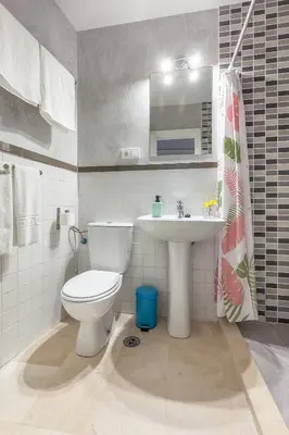 Un baño de Pasaje de amores der Descanso en casa y vida cultural y monumentos 2px