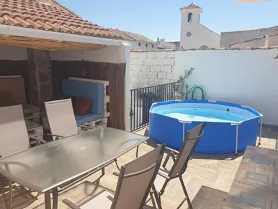 Piscina en o cerca de Casa El Forestal
