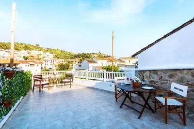 Un balcón o terraza de Charming villa with private pool in Riogordo