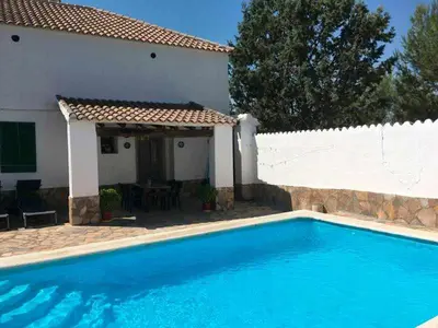 Piscina en o cerca de Cortijo La Gineta