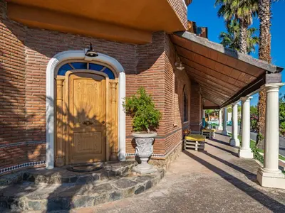 Edificio en el que se encuentra la villa