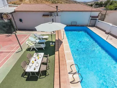Piscina en o cerca de Holiday Home Rural Cacin by Interhome